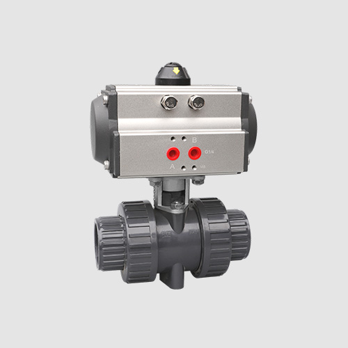 Pneumatic plastic ball valve